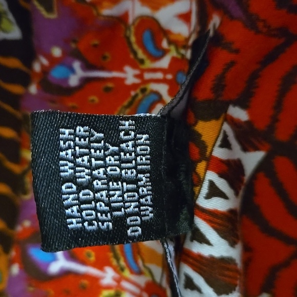 KAK TUS BUTTON DOWN 3/4 LENGTH SLEEVES TOP - Picture 6 of 6